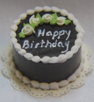 DE10A - Birthday Cake (Chocolate with White Flowers)