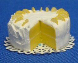 DE08B1 - Lemon Cake - sliced