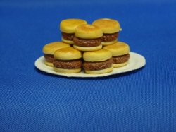 MS76 - Platter of hamburgers and buns