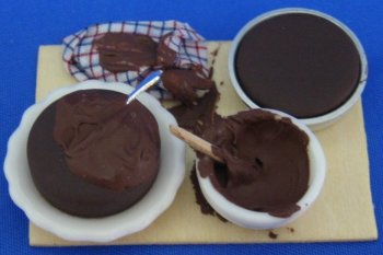BK04A - Making chocolate cake on board
