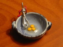 MS78 - Bowl of Egg Yolks with Beater